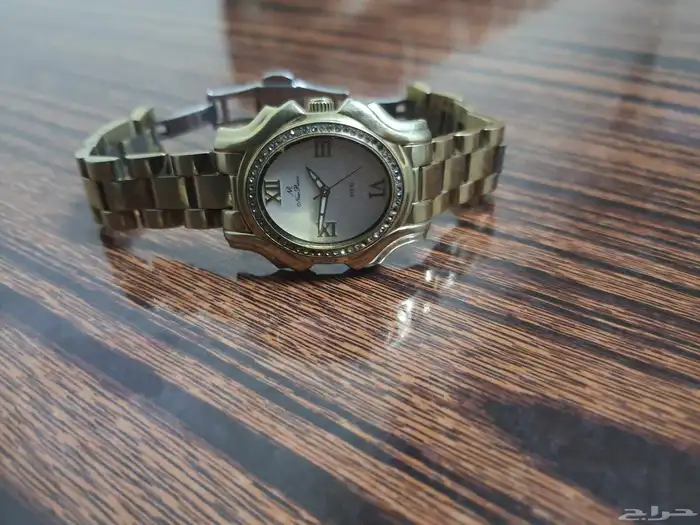 ساعه نسائيه للبيع بالدمام ماركة نيو ريتشي 6