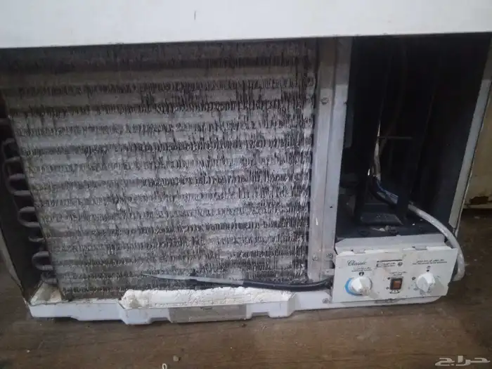 مكيف الزامل 18 نظيف ولا يعاني من اي حاجه اللي صامل يجيني 0