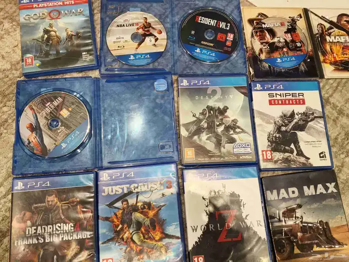 اشرطة سوني 4 للبيع او البدل 0