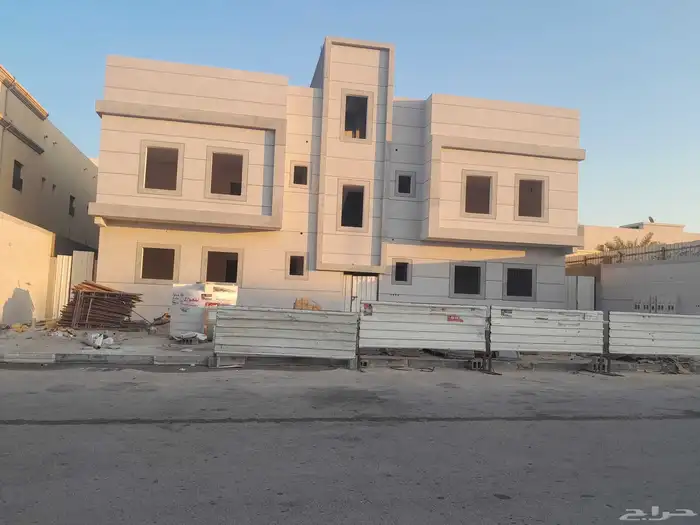 ترميم تشطيب بناء مجالس وملاحق اصباغ دهانات عوازل أسطح 6