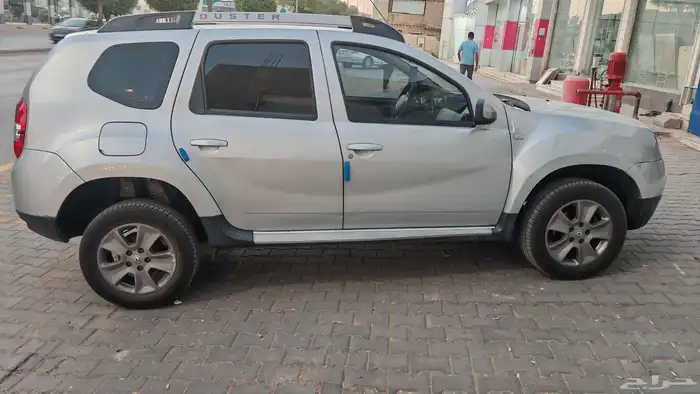 رينو داستر 2016 اوتوماتيك محركات شرط بودي نظيف ممشي 273 الف 5