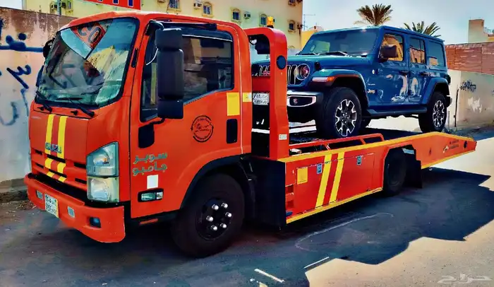 سطحة لسحب ونقل السيارات 1