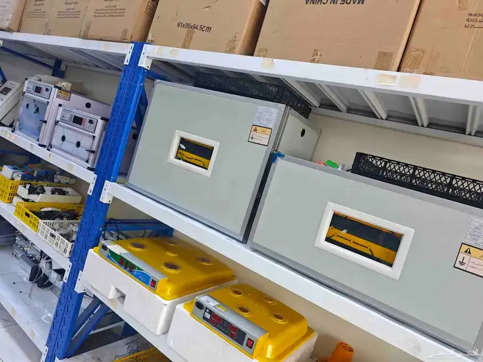 فقاسات جميع الأحجام مع ضمان ثلاث سنين 2