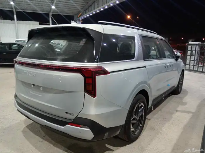 كيا كرنفال استاندر موديل 2026 2