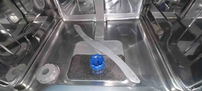 Toshiba Dishwasher DW14-2ME (SS) Excellent Condition 8