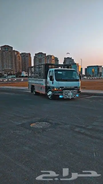 دينا متسوبيشي 2002 0