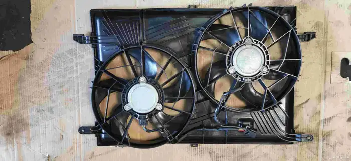 مروحة ترافلس 2