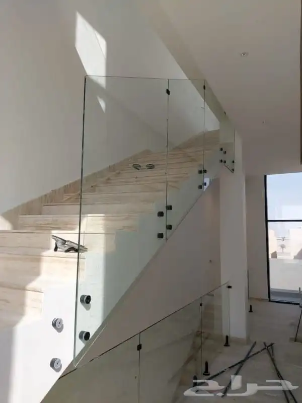 زجاج سكريت 9