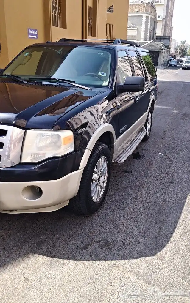 للبيع جيب اكسبيدشن2008 بودي بلد 3