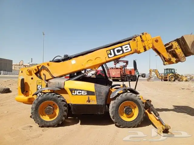 رافعه تلسكوبيه 17متر بوم لودر تليهندلر للاجار الشهري وا 0