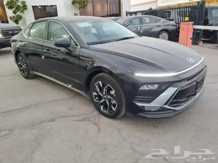 هونداي سوناتا استندر فليت لون اسود موديل 2025 0