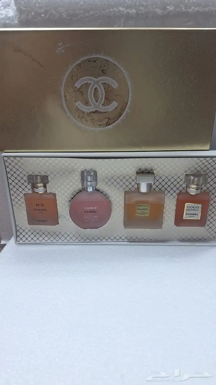 عطور عالميه اطقم بكجات 1
