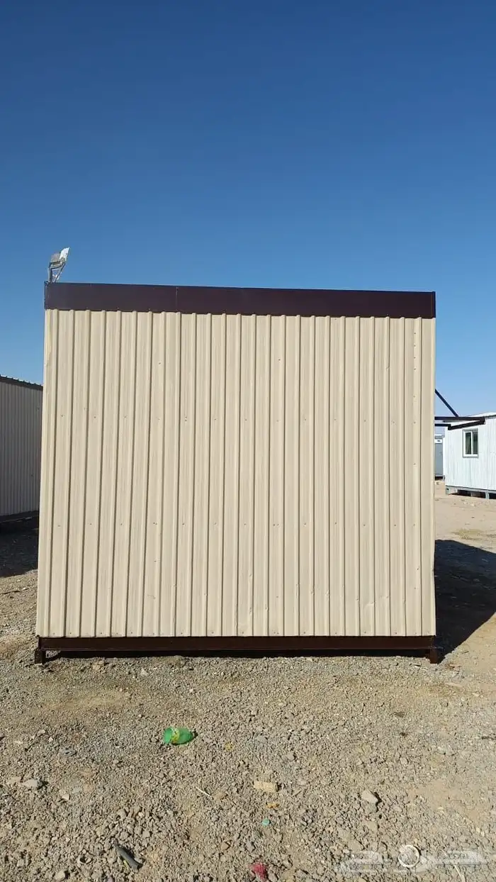 للبيع غرفة بركس متنقلة جاهزة غرفة حارس مع دورة مياه 3 3 1