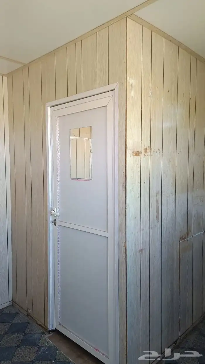 للبيع غرفة بركس متنقلة جاهزة غرفة حارس مع دورة مياه 3 3 4