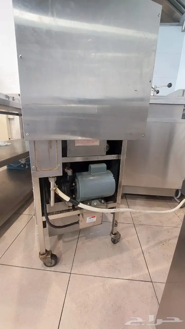 معدات مطعم بروست كامله 9