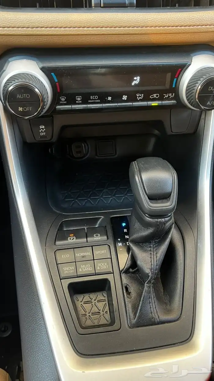 تويوتا راف 4موديل 2021 8