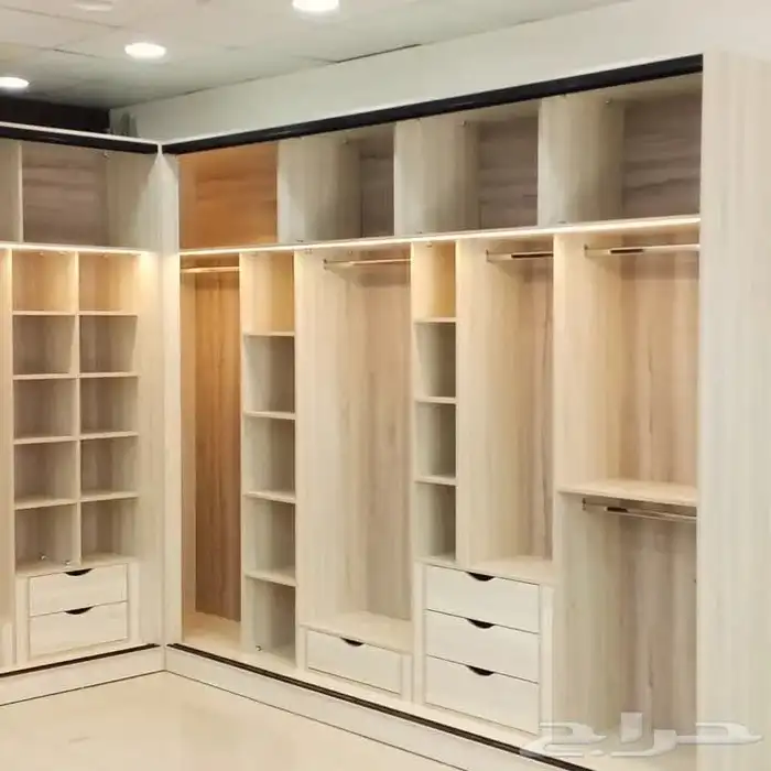 نجار تفصيل دواليب وصيانه جميع الدواليب والأبواب 6