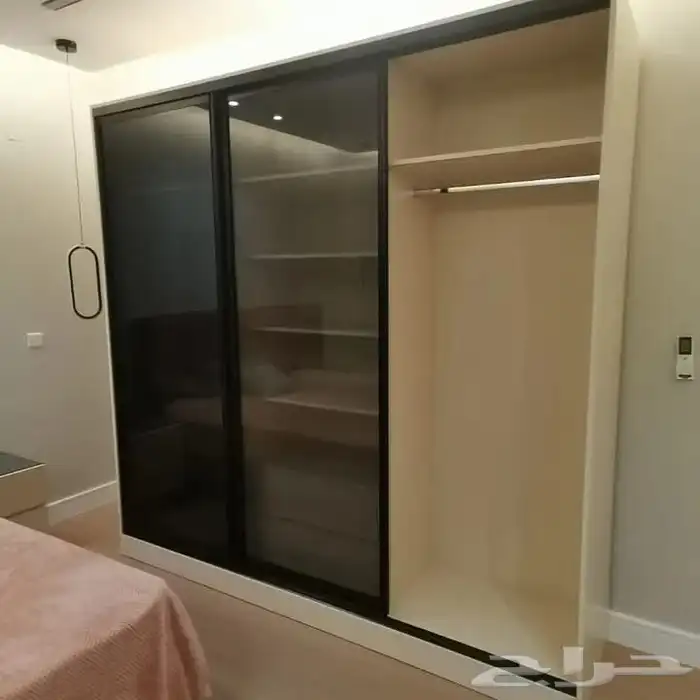 نجار تفصيل دواليب وصيانه جميع الدواليب والأبواب 9