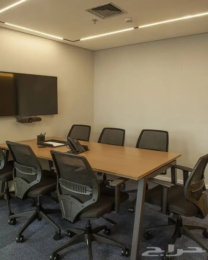 تصاميم مكتبية أنيقة تضيف لمسة احتراف لمكتبك 3