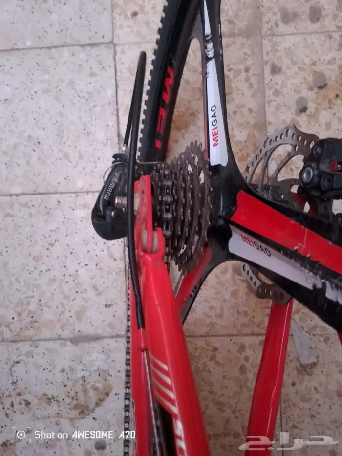 درجة لاند روفر مع 2 هدايه 2