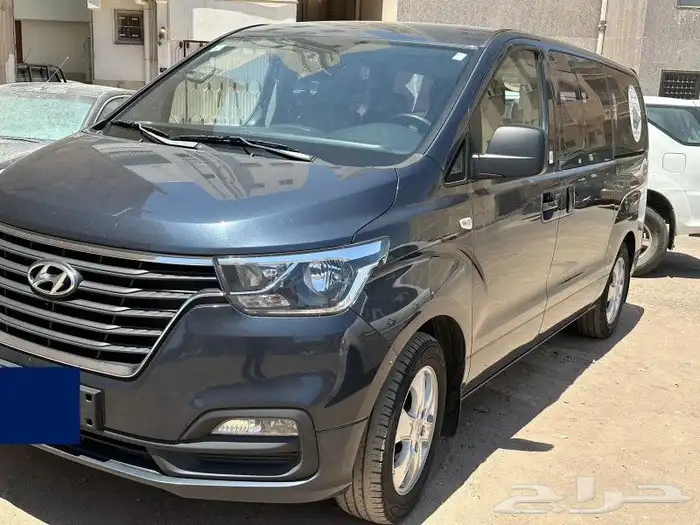 تاكسي taxi نقل و توصيل مشوار سيارة عائيليه استاريا 1