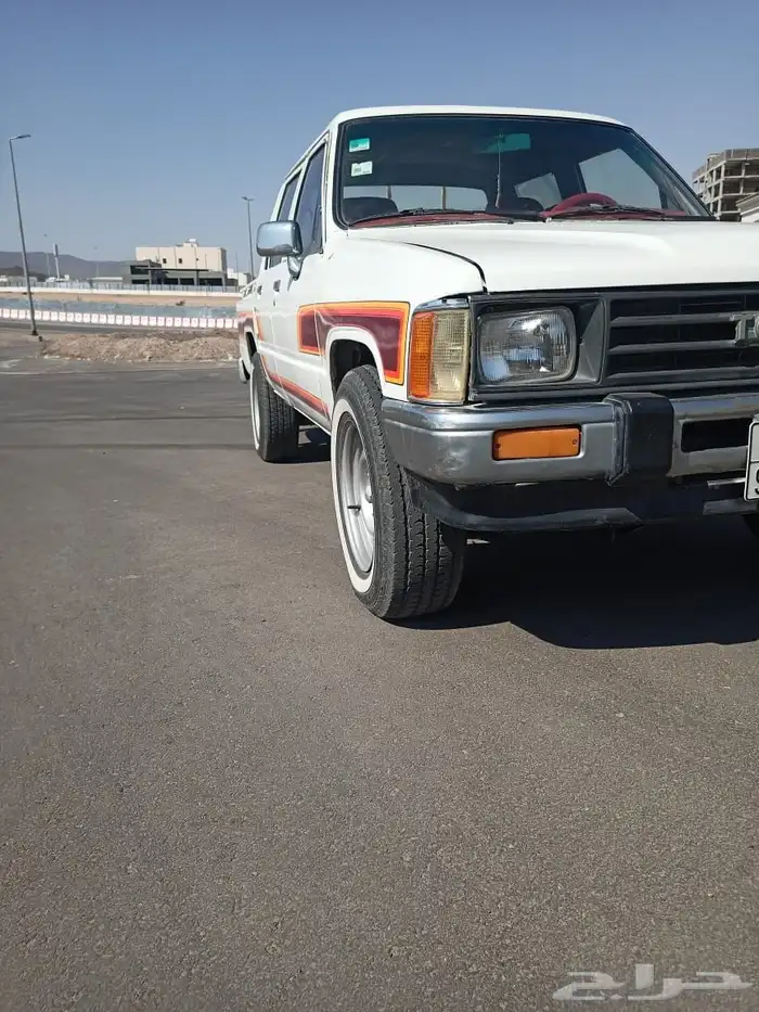 هايلوكس مفحوص مجدد 1987 2