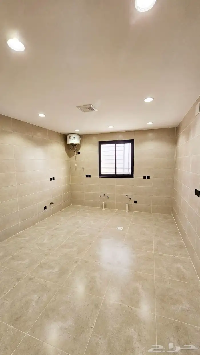 للبيع دور ثاني مع سطح مستقل المصعد شغال بسعر 550الف 6