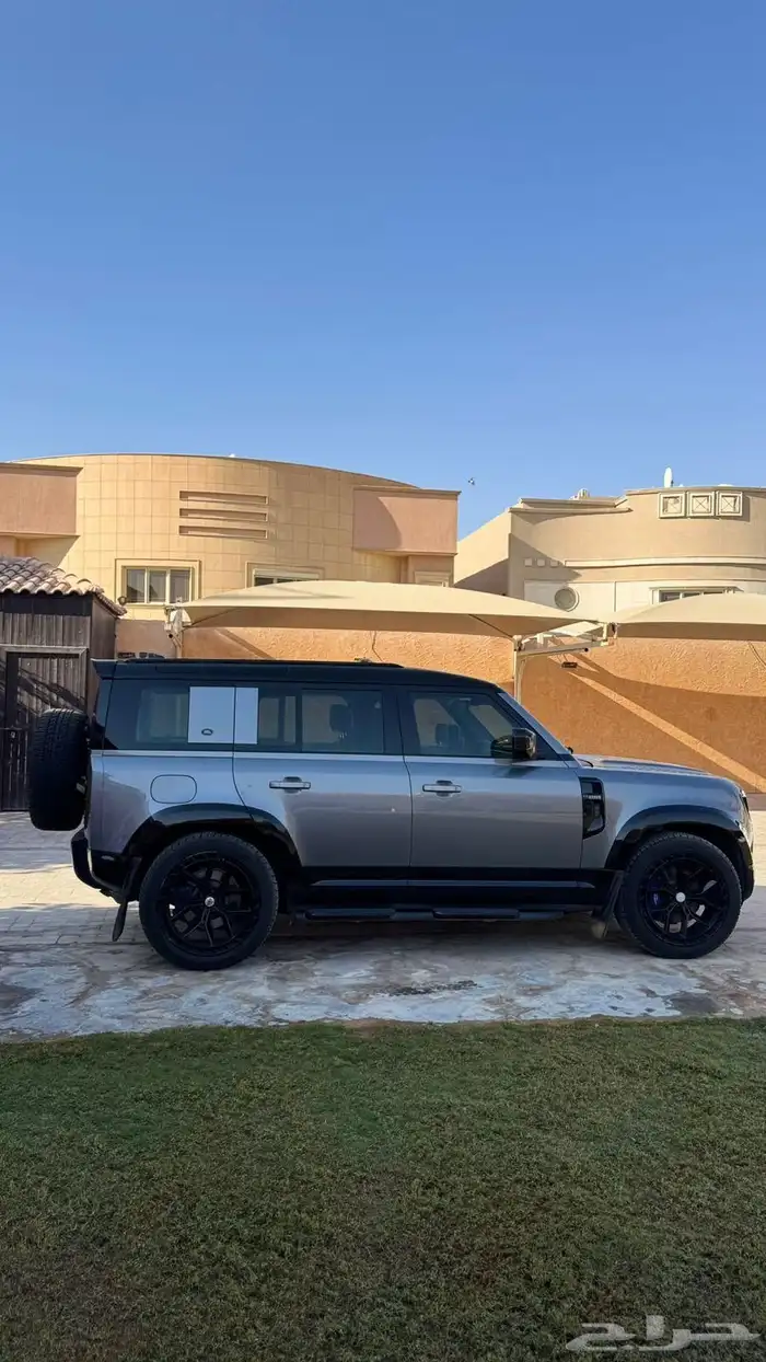 لاند روفر- ديفندر 2020 6