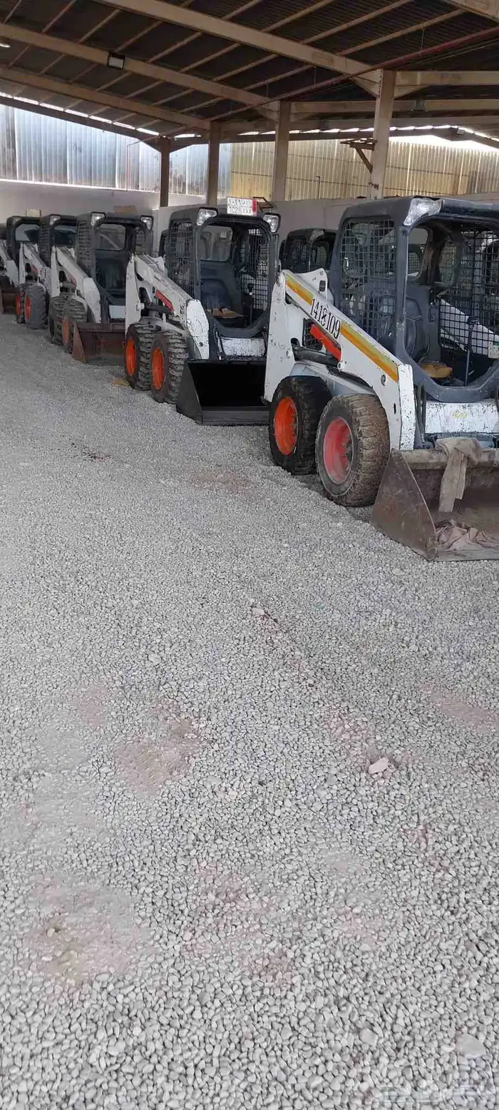 ابو فارس لجميع المعدات الثقيله للايجار يومي شهري سنوي 9