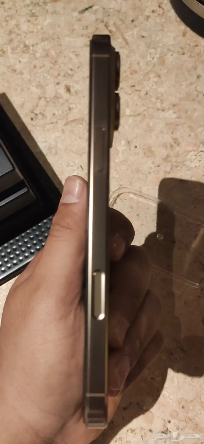 ايفون 16 برو ماكس 256 4