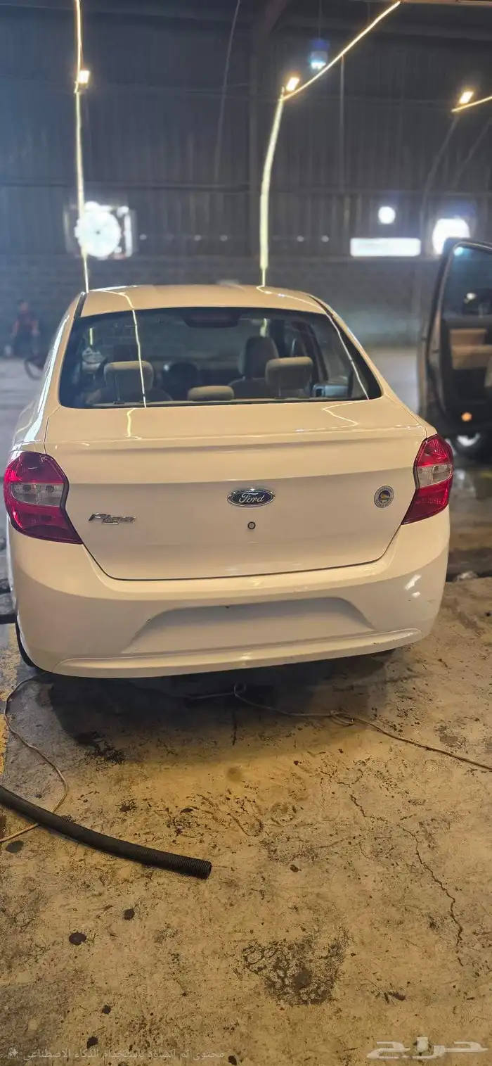 سيارة فورد فيجو موديل 2018 اللون أبيض 1500 سي سي استمارة س 4