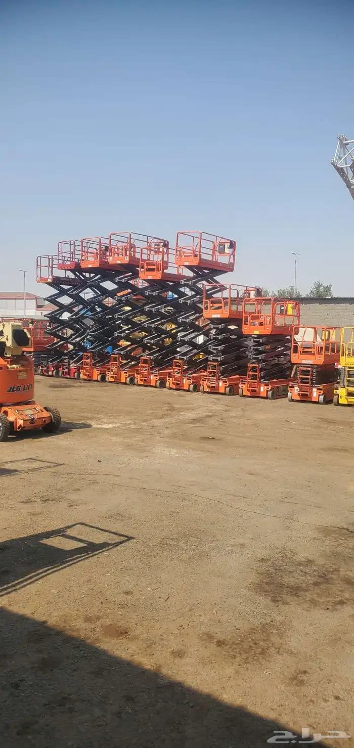 سيزر لفت ومان لفت ورافعات شوكيه وكرينات 0