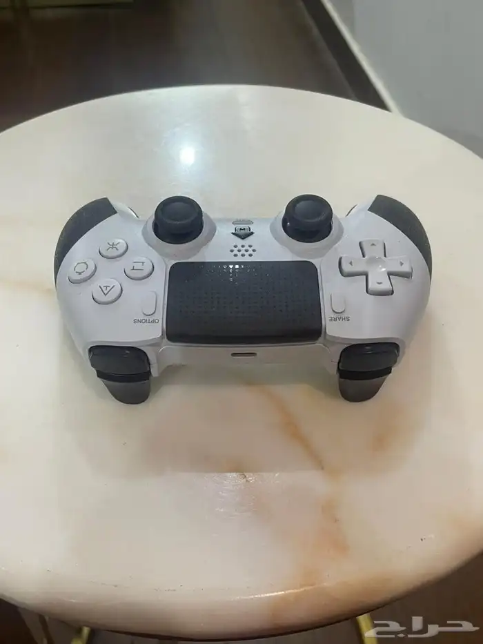 يد بلاي ستيشن 4 جديده بدون كرتون 90 ريال 1