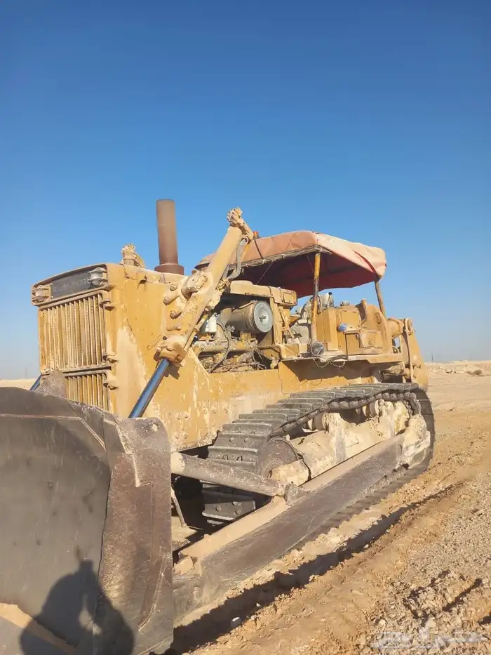 بلدوزر في القصيم بريده للايجار 0
