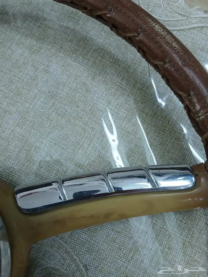 دركسون سيارة باكاريد تراثي قديم 1