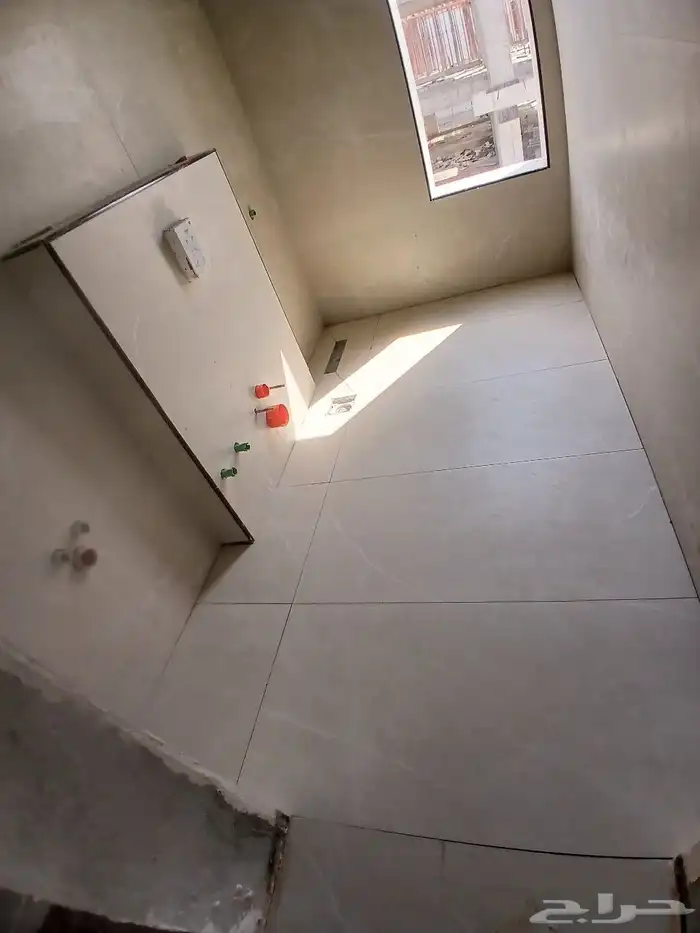 مبلط حمامات ارضى مطبخ 5