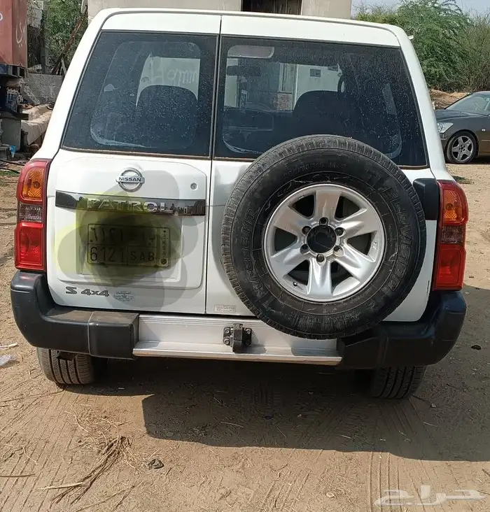 باترول ربع موديل 2009 نظيف جدا 1