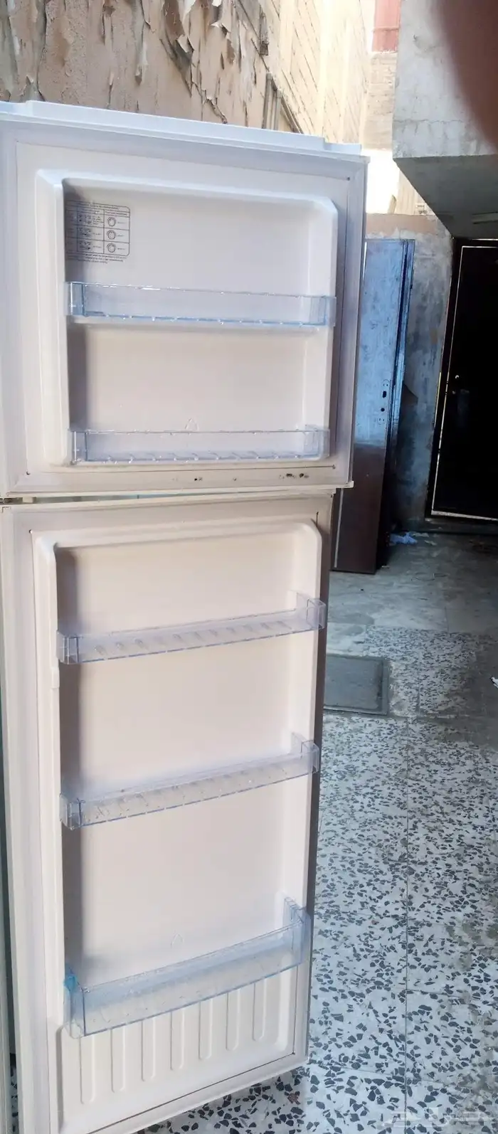 تلاجه إستعمال شهرين على الشرط 2