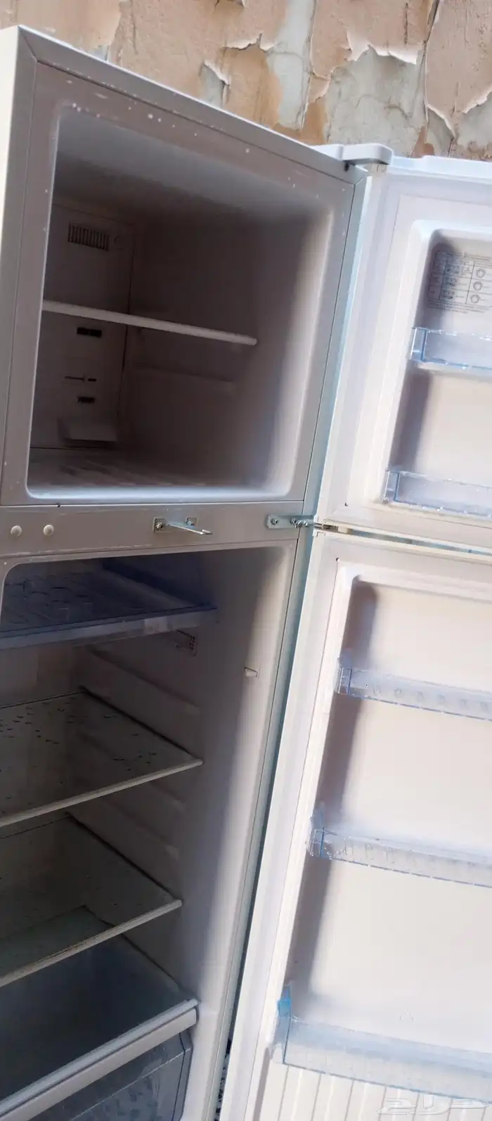 تلاجه إستعمال شهرين على الشرط 1