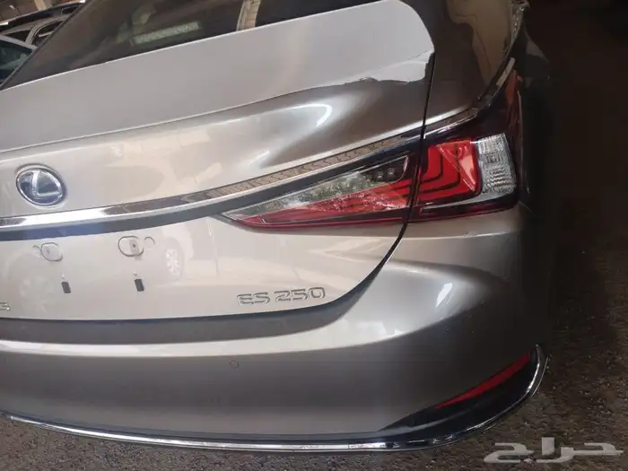 لكزس ES250 2023 3