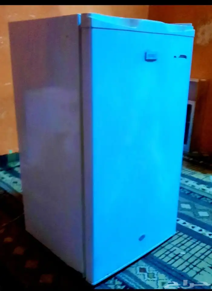 ثلاجة مكتب 2