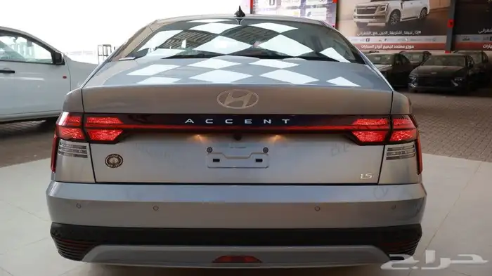 اكسنت فليت 2026 5