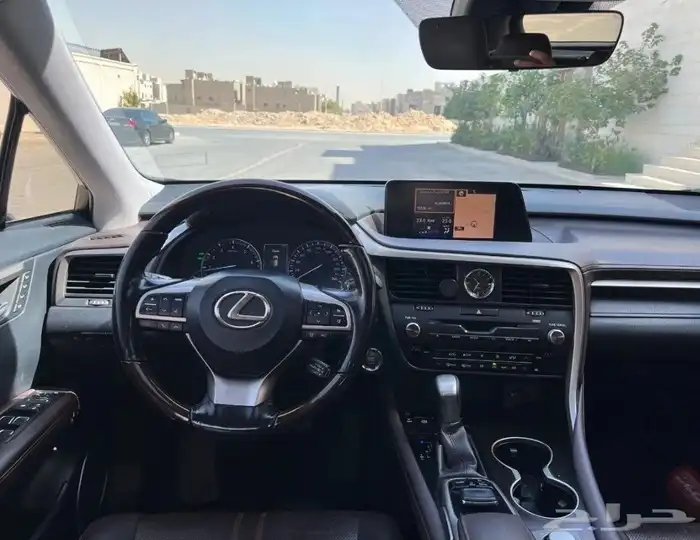 لكزس RX350 2017 BB بحالة ممتازة 14