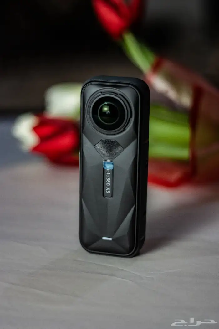 كاميرا كانون D90 مع عدسات 11