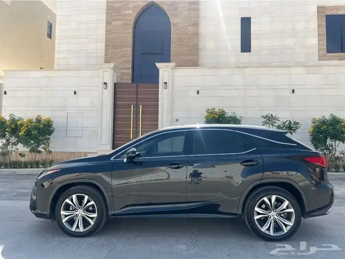 لكزس RX350 2017 BB بحالة ممتازة 7