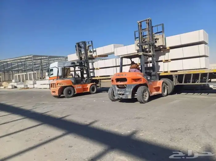 فوركلفت رافعة للايجار رافعه شوكيه 10