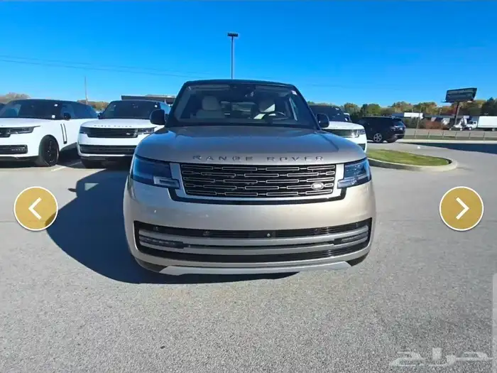 رنج روفر 2023 V8 1