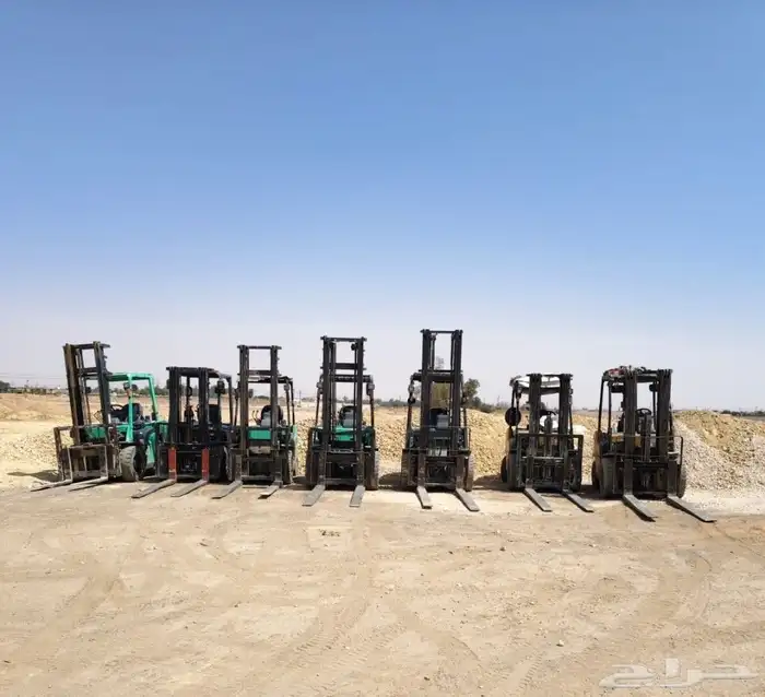 فوركلفت رافعة للايجار رافعه شوكيه 5