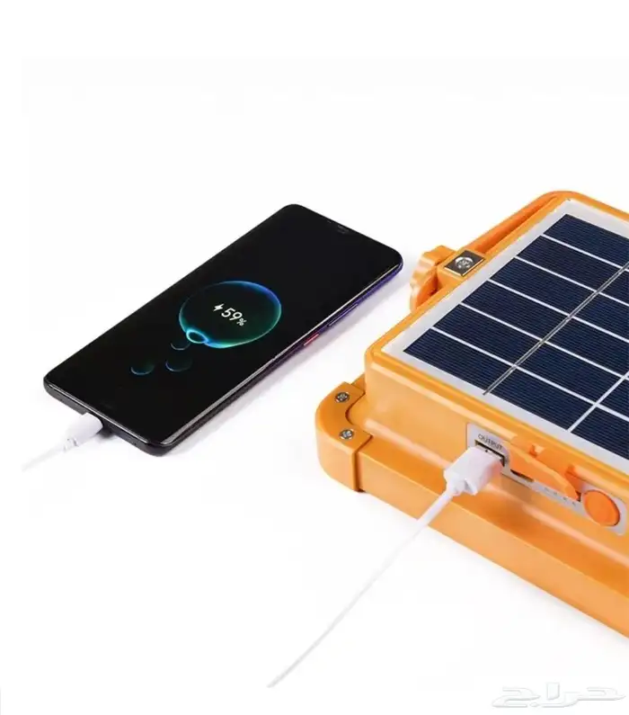 كشاف للرحلات والتخييم يشحن بلطاقه الشمسية 2