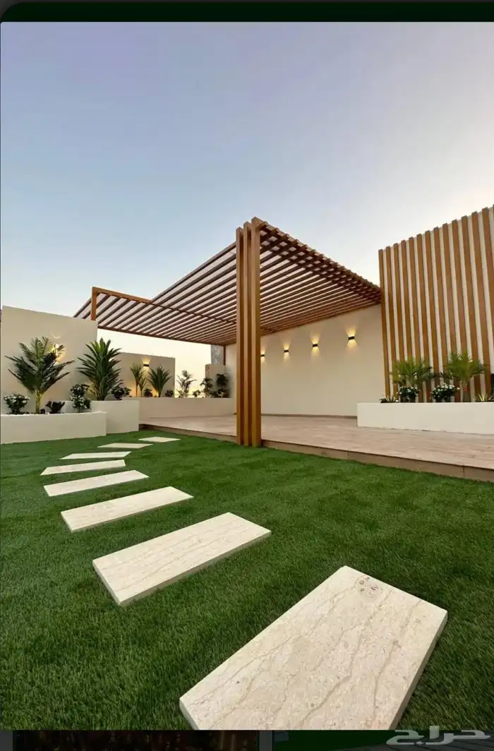 برجولات نحن نقدم خدمة توريد وتركيب العشب الصناعي الجذاب والم 0